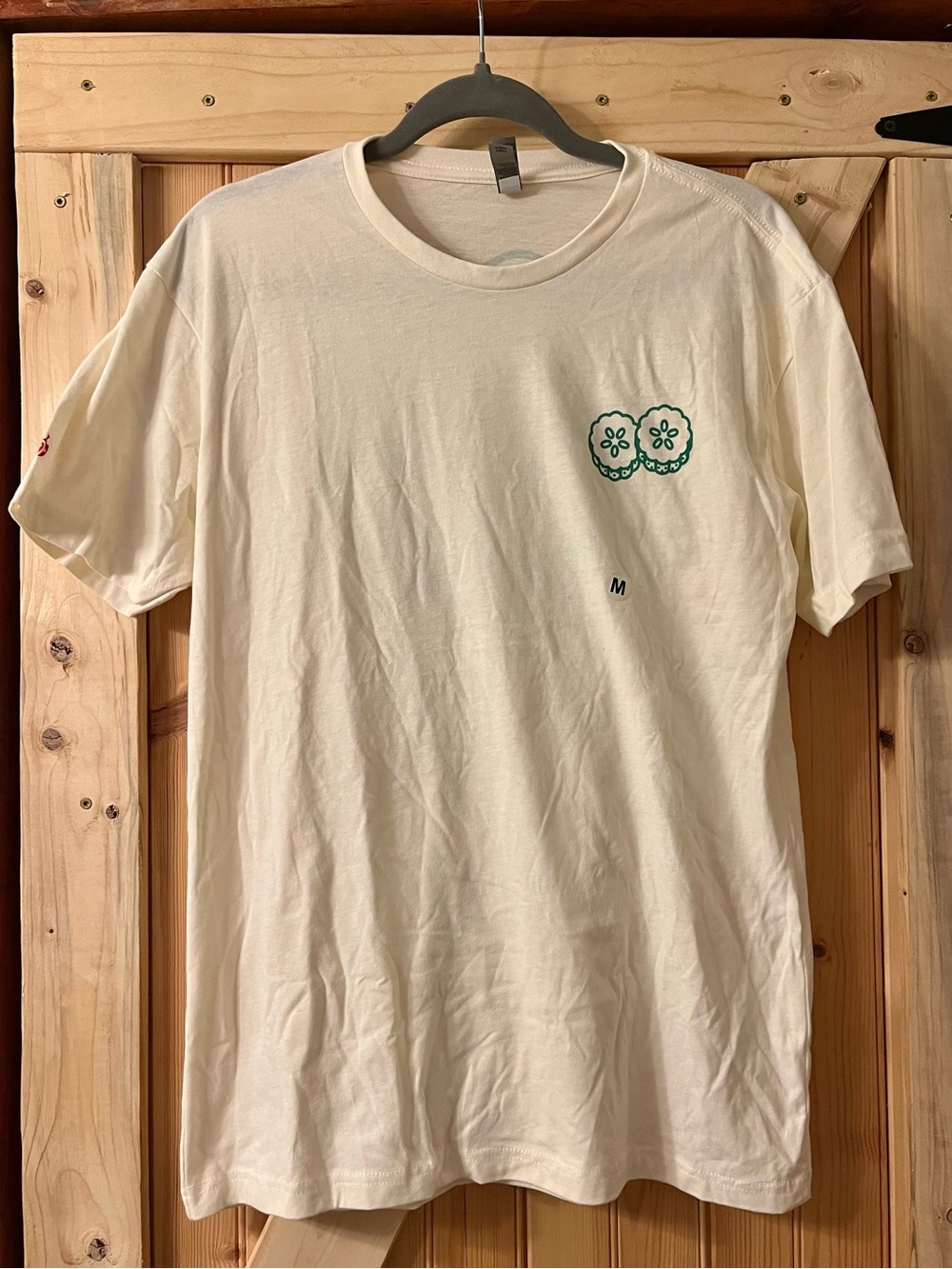 BNWT✨ AUTHENTIC CHICK-FIL-A “NO. 1 WITH EXTRA PICKLES” T-SHIRT